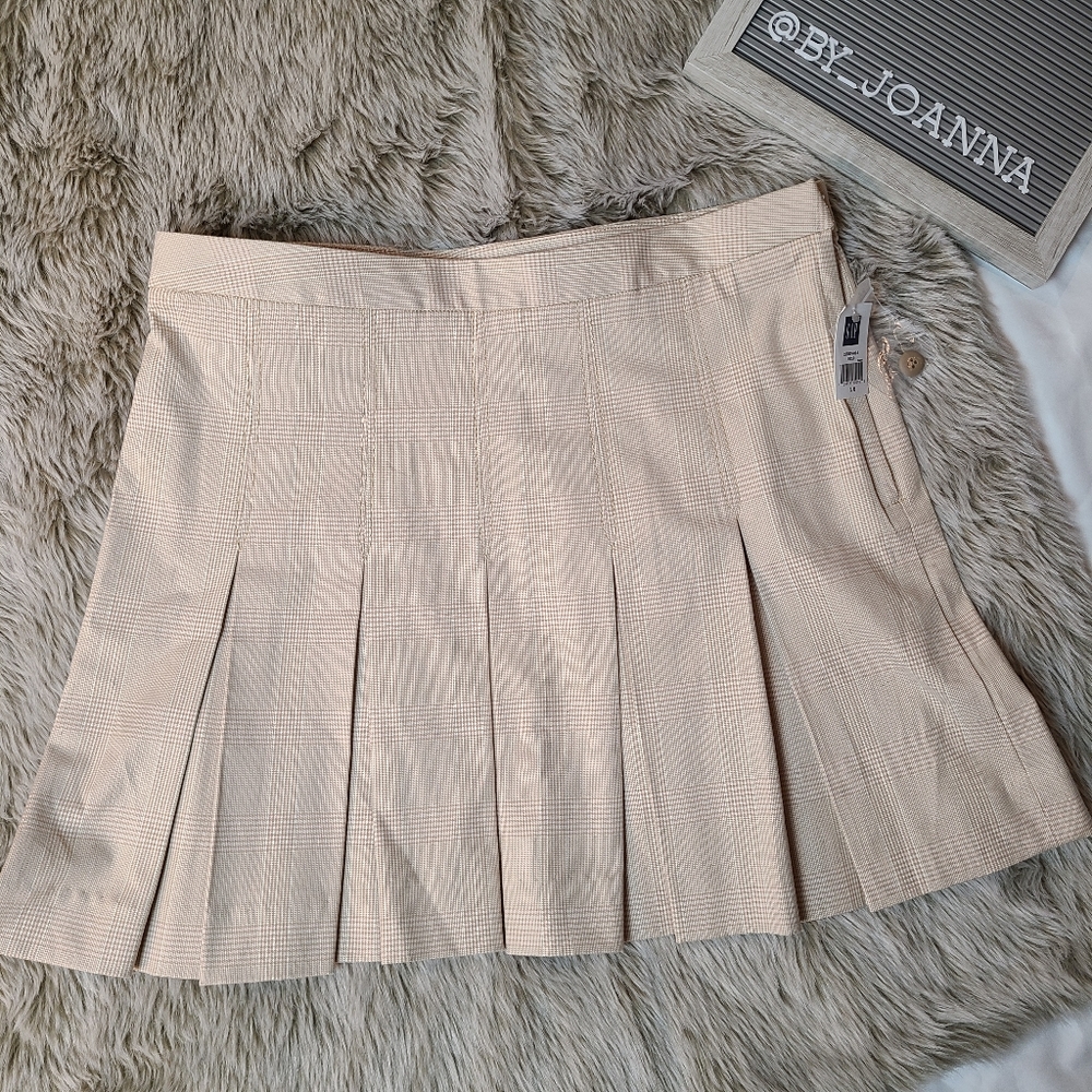 *GAP* Plaid Pleated Mini Skirt